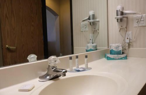La Junta Hotel | LaJunta Inn