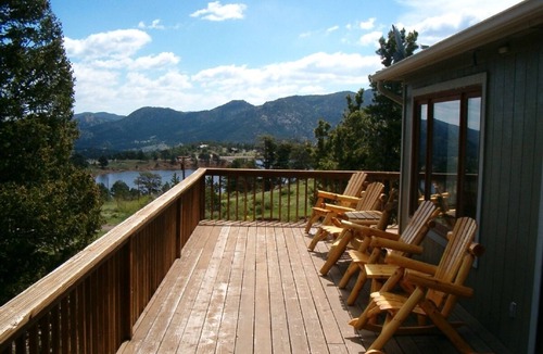 Estes Park House | Lake and Mountain view, Private, Convenient location, Hot tub, WIFI, Theater