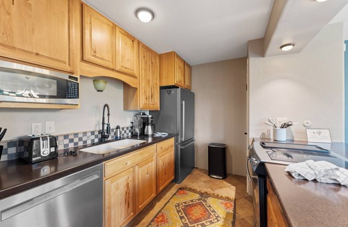 Dillon Apartment | Lake Cliffe #307, Building A
