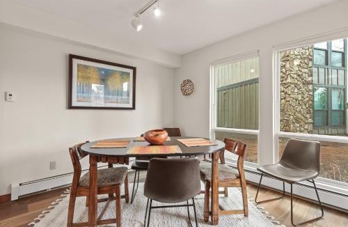 Dillon Apartment | Lake Cliffe A101 by Great Western Lodging
