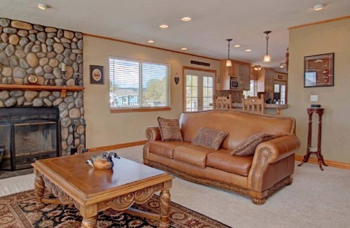 Woodmoor House | Lake Front, Rockies, Hiking, Mtn Biking! Aug. & Sept. Deals!