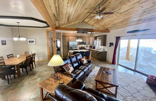 Pagosa Highlands House | Lake Hatcher Retreat-w/Mtn Views! 1 story-3/2