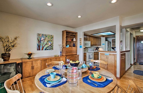 Fort Collins House | Lakefront Fort Collins Townhome, Only 3 Mi to CSU!