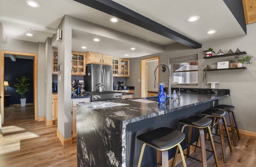 Spring Valley Cabin | Lakefront w Pikes Peak views!