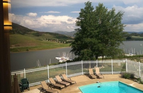 Dillon Condo | Lakeshore in the Heart of the Colorado Rocky Mountains