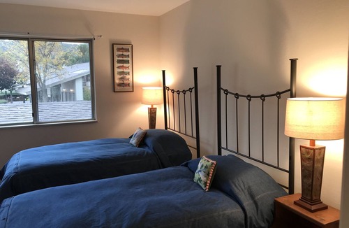 Carbondale Condo | Lakeside condo at Private Ranch (Carbondale, Basalt area)