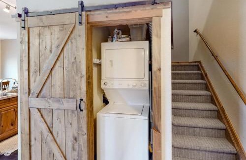 Lakeside Village Apartment | Lakeside Village 3 Bedroom Townhome At The Seasons In Keystone