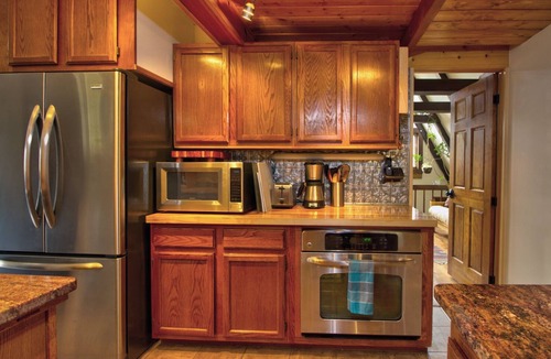 Nederland Cabin | Lakeview Lodge - Nederland Retreat - walk to town - best views around