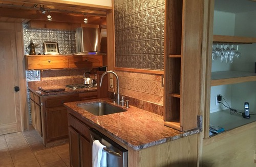 Nederland Cabin | Lakeview Lodge - Nederland Retreat - walk to town - best views around