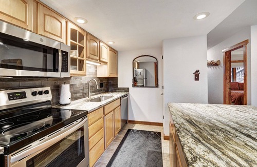 Warrior's Mark Apartment | Lances West #11 in Columbine Rd