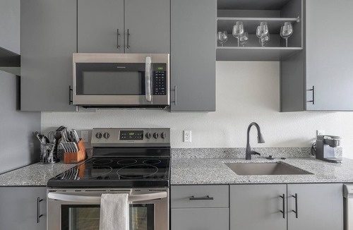 Fort Collins Apartment | Landing | Amazing Studio, Clubhouse