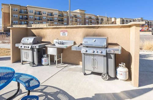 Loveland Apartment | Landing at Johnstown Plaza - 1 Bedroom in Johnstown