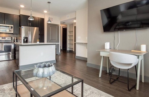 Parker Apartment | Landing at Montane - 2 Bedrooms in Downtown Parker