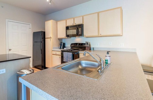Fort Collins Apartment | Landing at Settlers Creek - 2 Bedrooms in Downtown Fort Collins