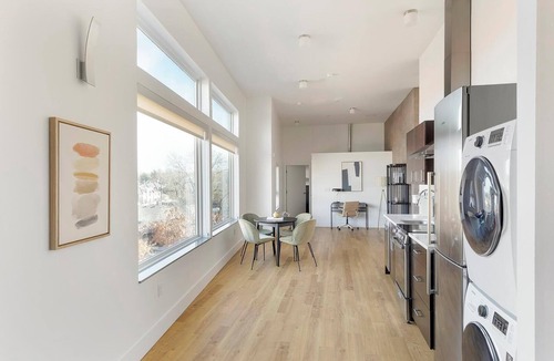 Cherry Creek Apartment | Landing at Studio 135 - 2 Bedrooms in Cherry Creek