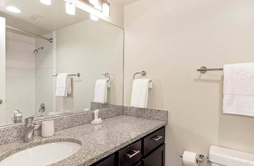 Cherry Creek Apartment | Landing at The Seasons of Cherry Creek - Studio in Cherry Creek