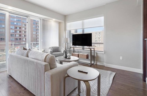 Cherry Creek Apartment | Landing at The Seasons of Cherry Creek - 2 Bedrooms in Cherry Creek