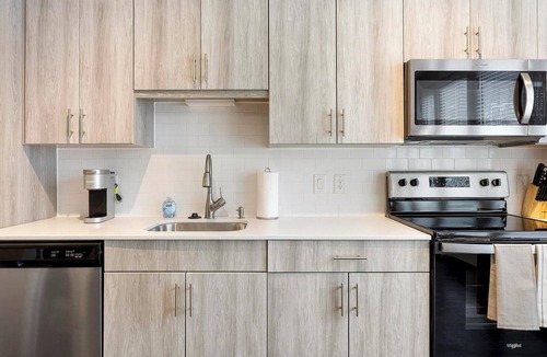 Fort Worth Apartment | Landing | Chic Studio in Bricktown