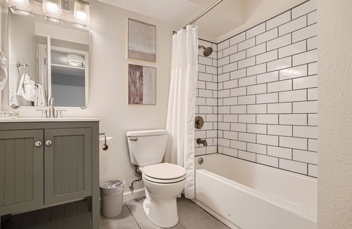 Lakewood Apartment | Large Apartments in LAKEWOOD - SK