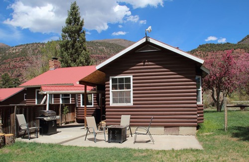 Ridgway Cabin | Large cabin in Ouray County, easy access, lots of room to roam.
