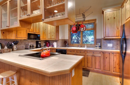 Steamboat Springs Condo | Large family townhome with pool, hot tubs, tennis court, balcony, & deck