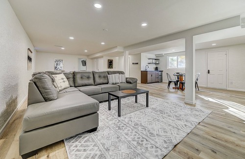 Northeast Colorado Springs House | Large Pet-Friendly Sleeps 10 Near Palmer Parkn