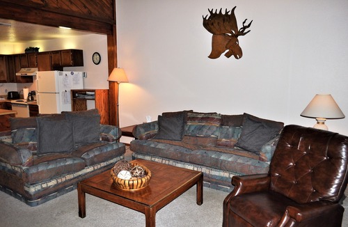 Wildernest Condo | Large Three bedroom with Amazing Amenities Great Family Property Club House