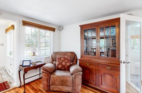 Broadmoor House | Lazy Bear Retreat