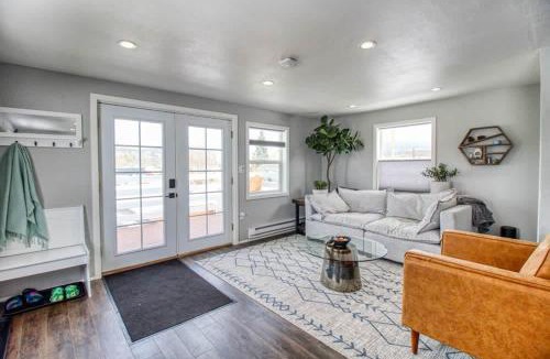 Leadville North House | Leadville Dairy Flat - 2 Bed with Office and HOT TUB