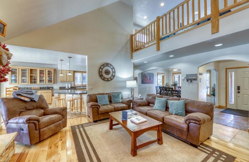 Silverthorne House | Legend Lake Lookout