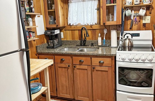Grand Lake Cabin | Lemmon Lodge - Private Beachfront and Fishing!