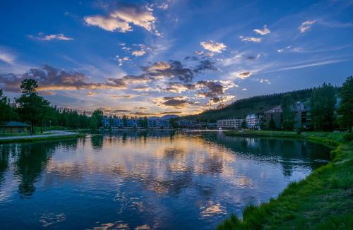 Lakeside Village Apartment | Lenawee 1735