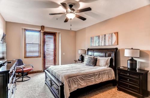 Pagosa Springs Apartment | Less Than 1 Mi to Hot Spring Condo in Pagosa Springs!