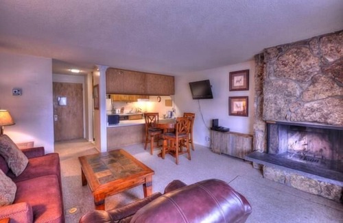 Snowmass Village Condo | Lichenhearth Condominiums | EL23