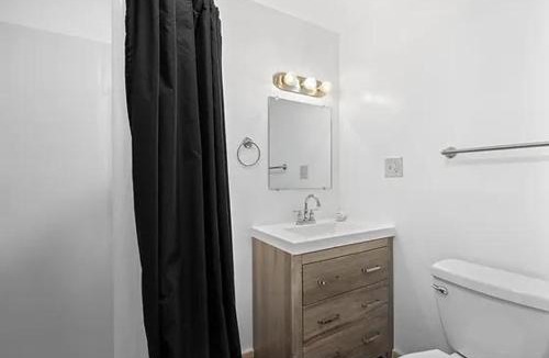Idaho Springs Hotel | Lift Landing