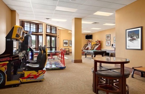 Breckenridge Condo | Liftside! ski in - ski out! Base, Peak 7! Suite!