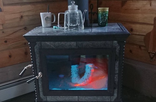 Glacier View Meadows Cabin | Little Valhalla Cabin in the Woods