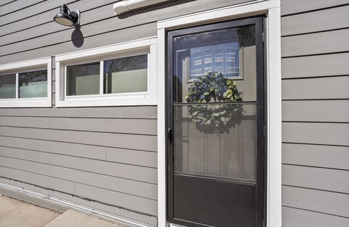 Columbine House | Littleton Corner: Quiet, Safe, Private 3 Bedroom/2 Bathroom