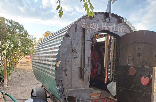 Coal Creek House | Liz's Little Gypsy Caravan W/ Hot Tub