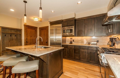 Breckenridge Condo | Located on Main Street in Breckenridge, Just Mins From Lifts, Shops & Dining