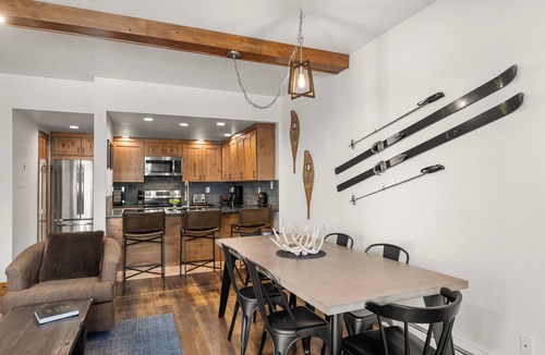Peak 9 Condo | Location! Quiet building, walk to lifts and Main!