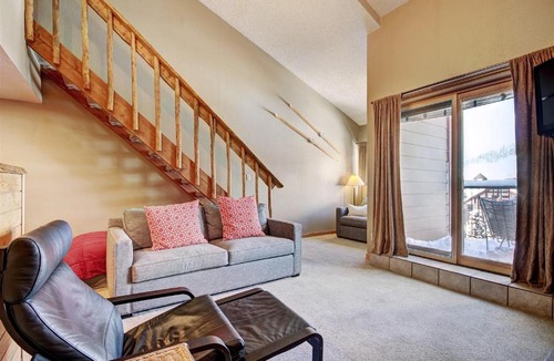 Copper Mountain Village Apartment | Lodge at Copper #404