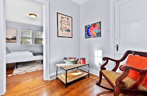 Congress Park Apartment | Loftium | Bright Guest Suite In Congress Park!