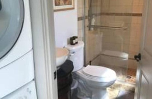 Old Town West House | Lola House! Cozy comfort, Prime Old Town Location