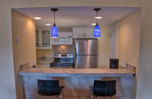 Historic District Condo | Longbranch 309, Lovely 2BR Condo, 2 Blocks from Main St