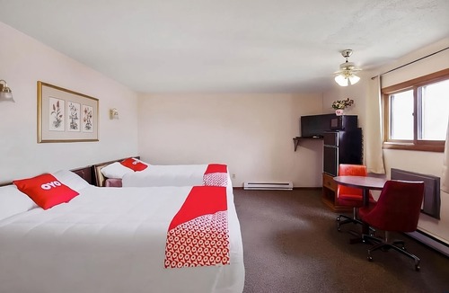 Cheyenne Wells House | Look No Further! 2 Convenient Units, Free Parking Onsite, Pet-Friendly