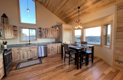 Indian Mountain Cabin | Lookout Lodge - A Rocky Mountain Getaway with Views: only 1.5 hours from Denver