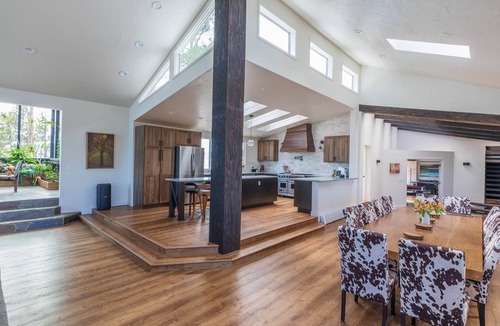 Golden Gate Canyon Cabin | LoVE Ranch, Stunning Mountain/City Views,10 Acres, Near Golden/Red Rocks/Denver