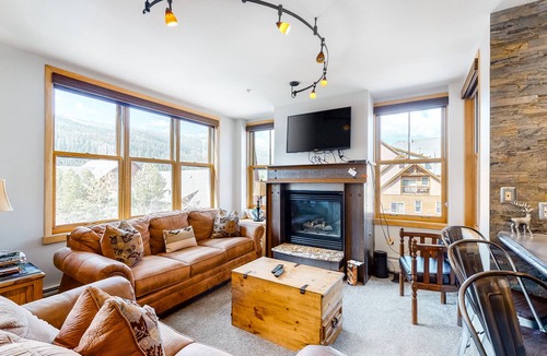 River Run House | Lovely 4th-Floor Getaway Close to Ski Run w/Mtn Views, WiFi, Shared Pool/Hot Tub