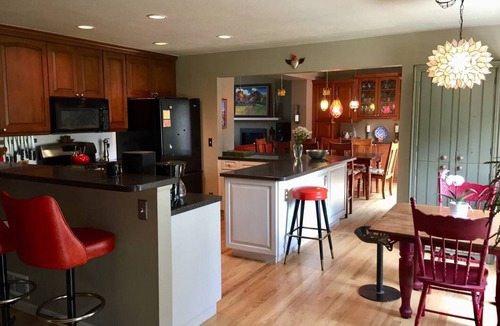 Miramont House | Lovely, spacious, sunny happy family-friendly home - great central location